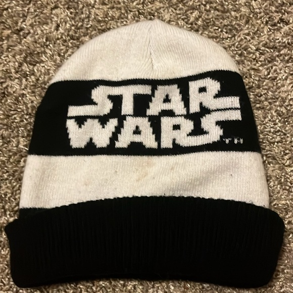 Star Wars beanie with Imperial Crest symbol of the galactic empire - Picture 3 of 6